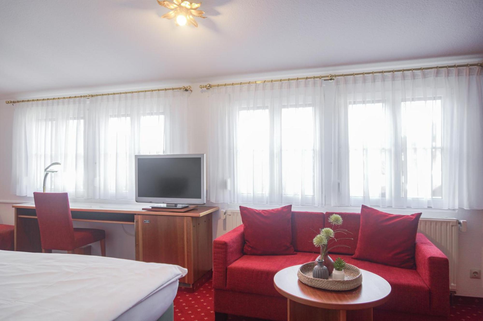 Hotel Garni In Der Breite Albstadt Bagian luar foto